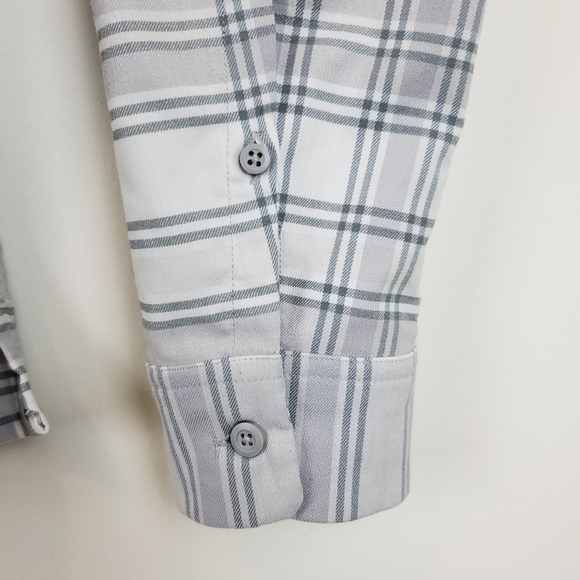 Lululemon Masons Peak Flannel Reflective Button Down Shirt - Picture 4 of 9